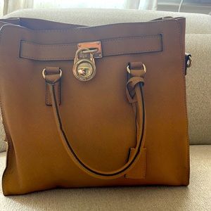 Michael Kors Hamilton Saffiano Leather E/w Satchel Dark Khaki